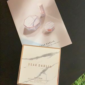 Dear dahlia skin paradise cushion foundation